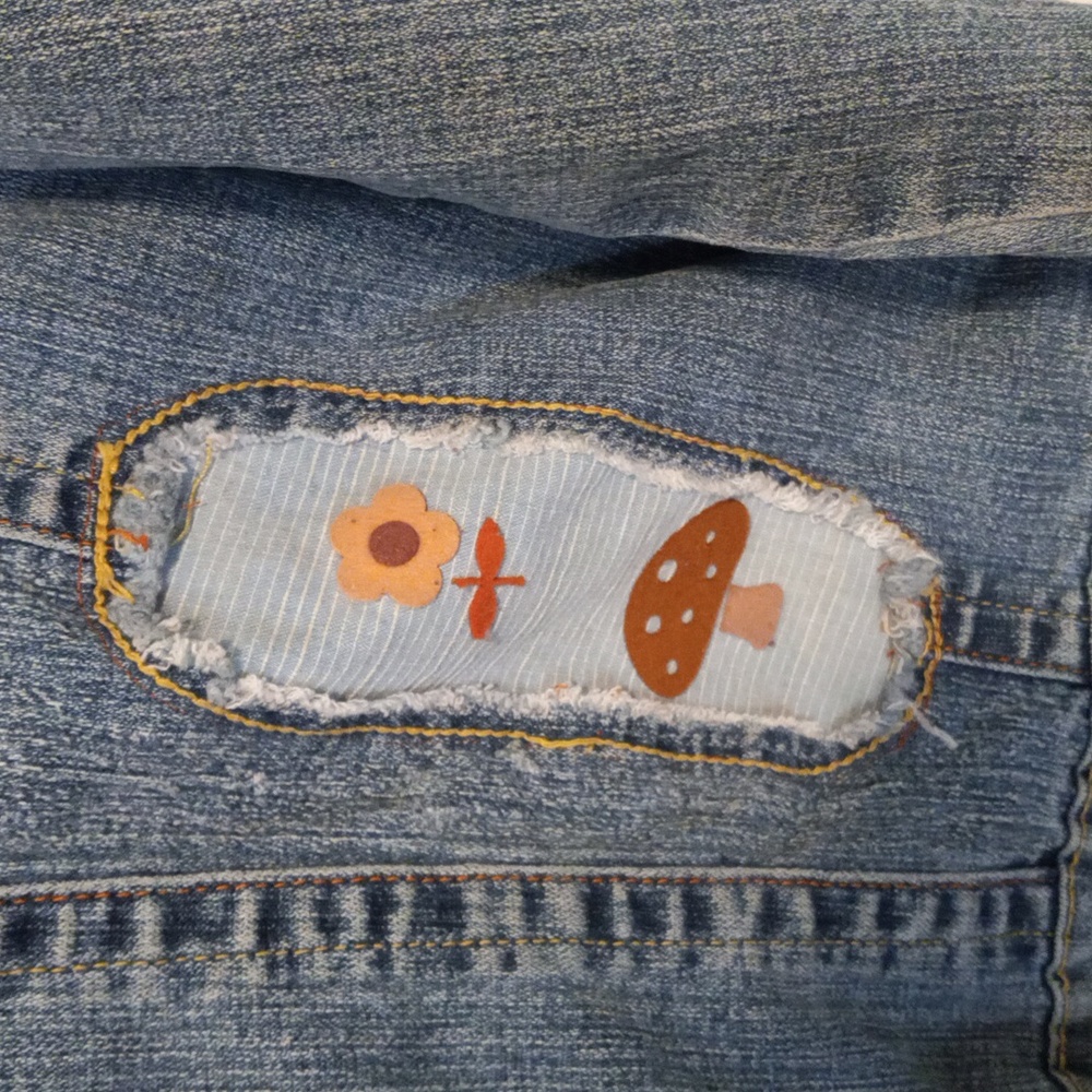 Denim jacket - Picture 2 of 6